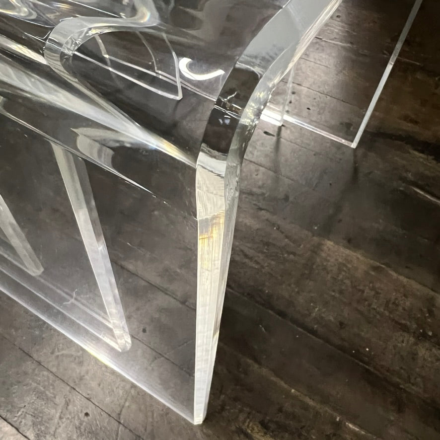 Lovely set of 3 waterfall style lucite nesting tables. They are in really good condition (some light scratches that would be expected with light use). Chicago, IL Studio Sonja Milan