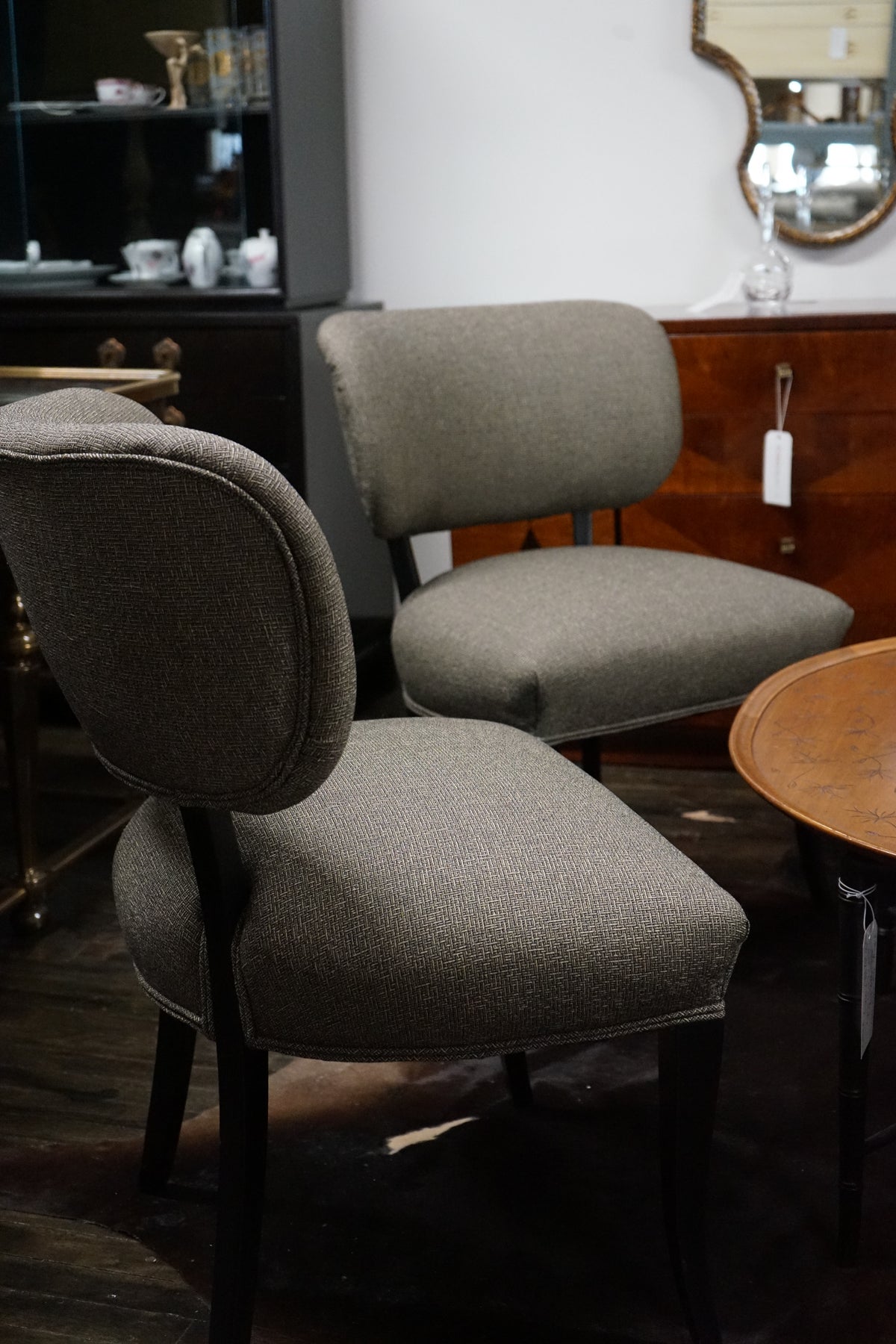 Stunning set of 4 French Art Deco dining chairs. These chairs blend the very best of art deco style; they blend elegance and modernism perfectly.