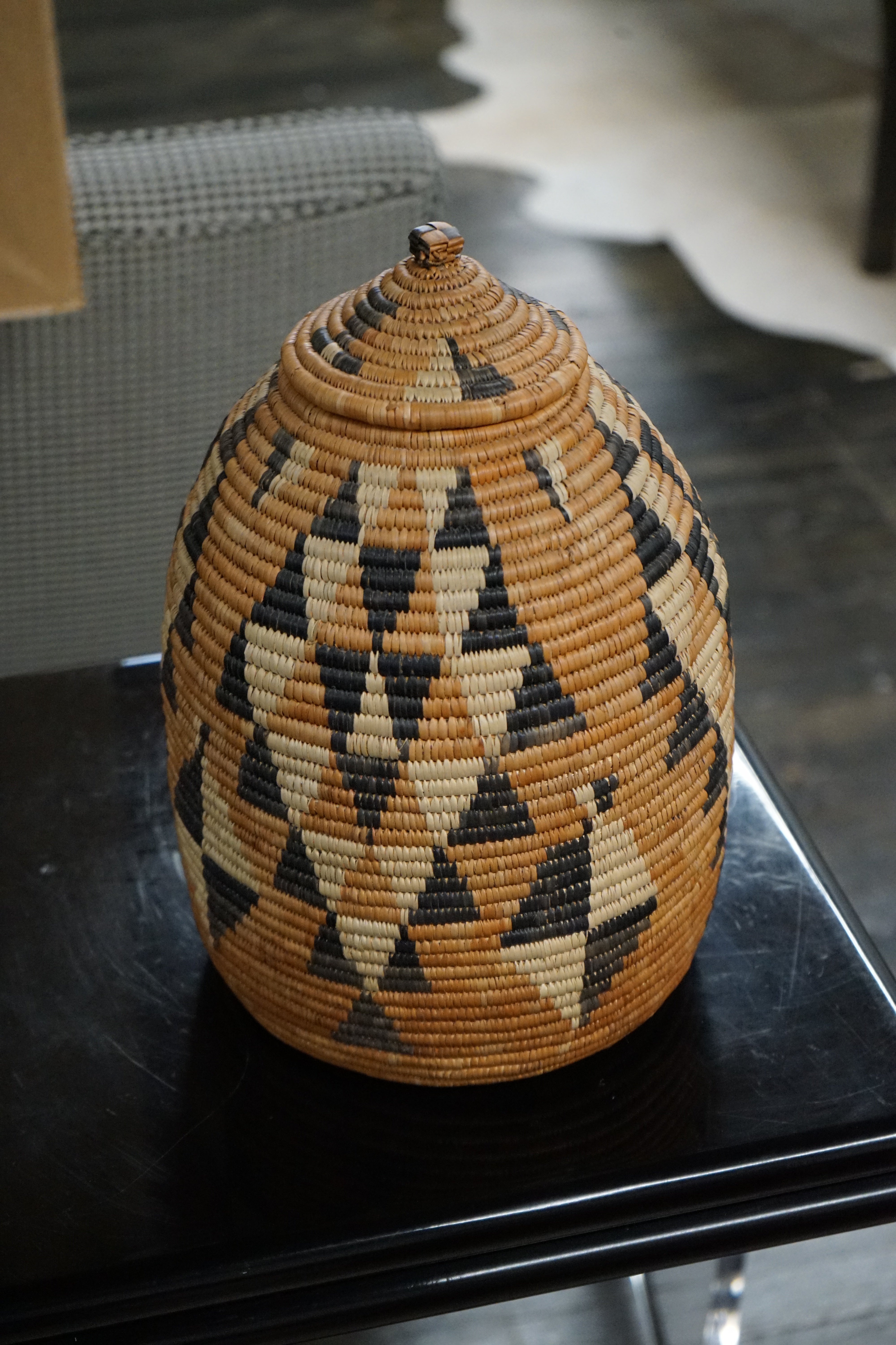 Large Handwoven Zulu Ukhamba Basket – Studio Sonja Milan
