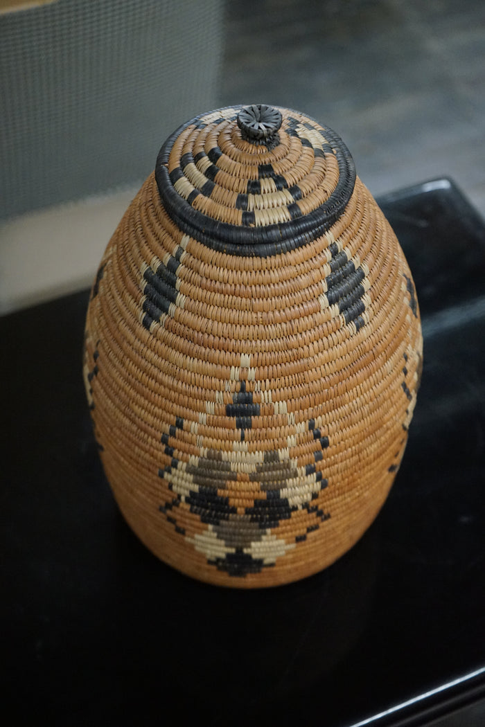 Large Handwoven Zulu Ukhamba Basket