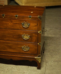 Henredon Asian Inspired 3 Drawer Bachelors Chest.