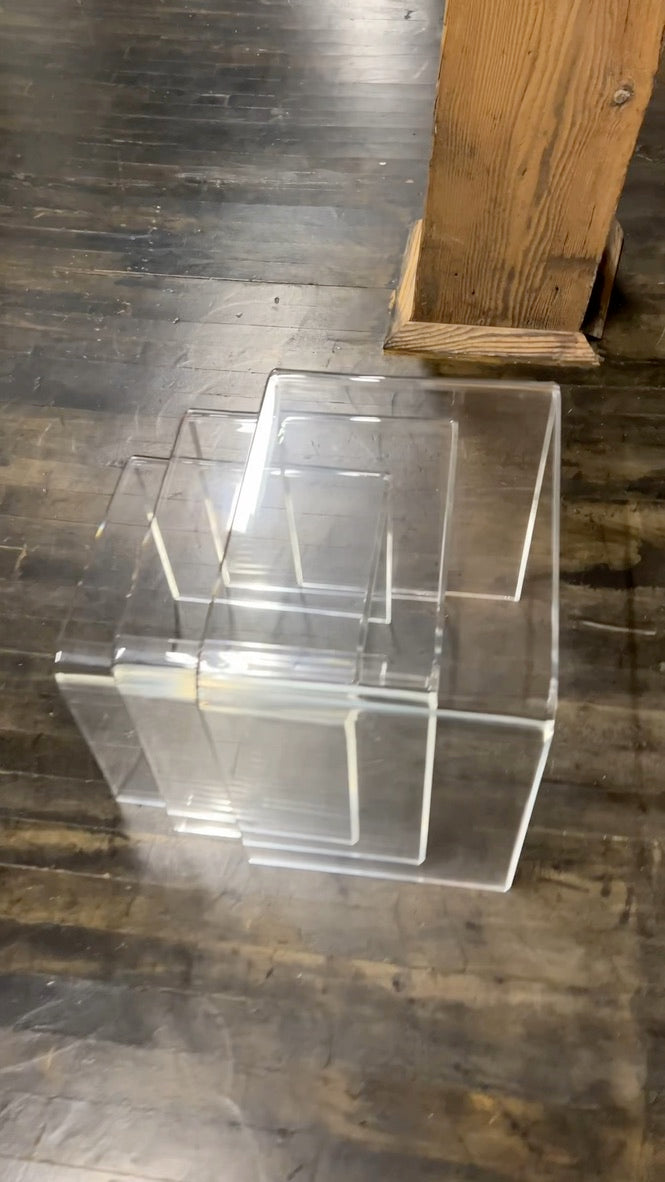 Lovely set of 3 waterfall style lucite nesting tables. They are in really good condition (some light scratches that would be expected with light use). Chicago, IL Studio Sonja Milan