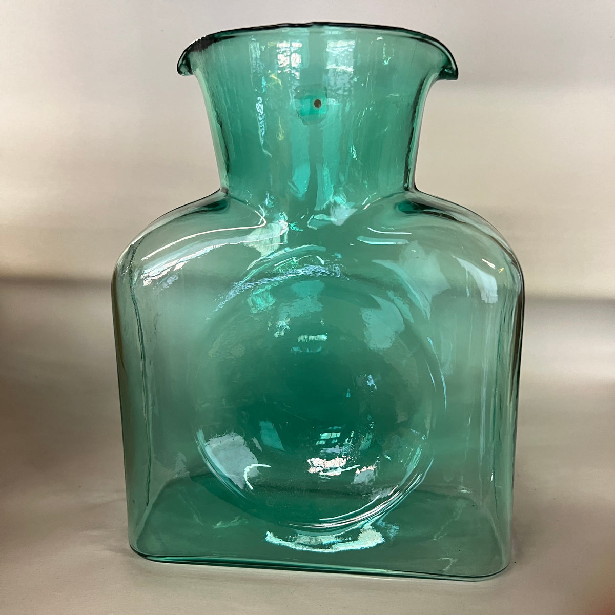 Blenko Water Pitcher 384 – Studio Sonja Milan
