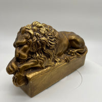 Early 20th Century pair of cast brass lions copied after Antonio Canova's marble pair created for the tomb of Pope Clement XIII in St. Peter's Rome. Some light scratches but overall in excellent condition.  Gifts for an avid reader.  Bookends, brass, Chicago, IL