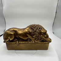 Early 20th Century pair of cast brass lions copied after Antonio Canova's marble pair created for the tomb of Pope Clement XIII in St. Peter's Rome. Some light scratches but overall in excellent condition.  Gifts for an avid reader.  Bookends, brass, Chicago, IL