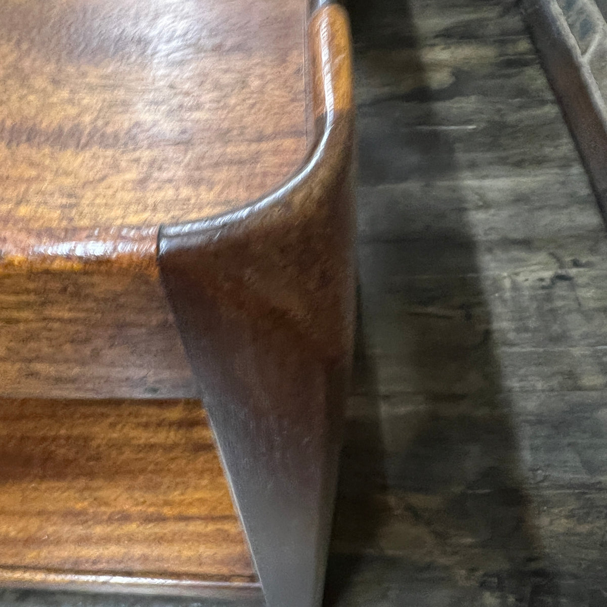 Lovely pair of scalloped edge side tables that appear to be English walnut. They have soft curves, a lower level and amazing patina. Chicago, IL Studio Sonja Milan