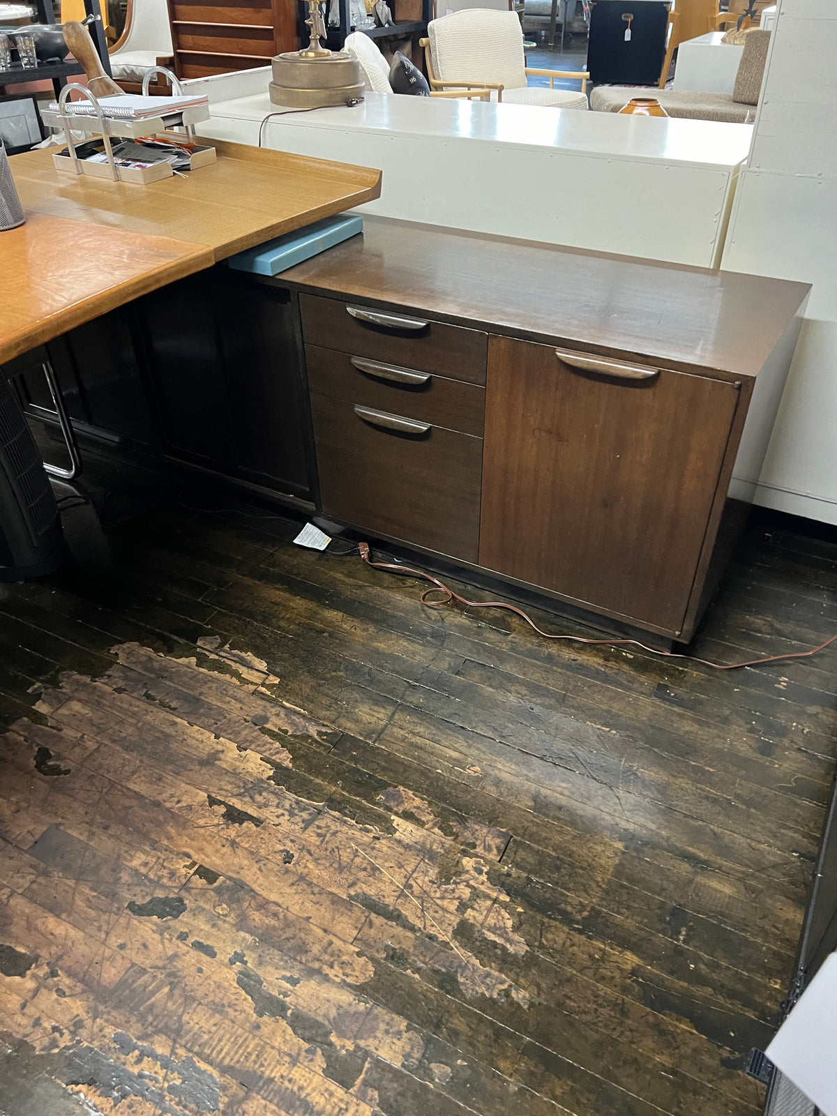 Stunning desk and credenza combo from Harvey Probber's "Inner Office" executive furniture line circa 1959. Custom order - teak. It has a graceful curve. Chicago