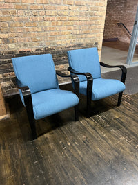 1930's Thonet bentwood lounge chair. The chair features bentwood arms and legs in black lacquer. The chair is solidly constructed and super comfortable