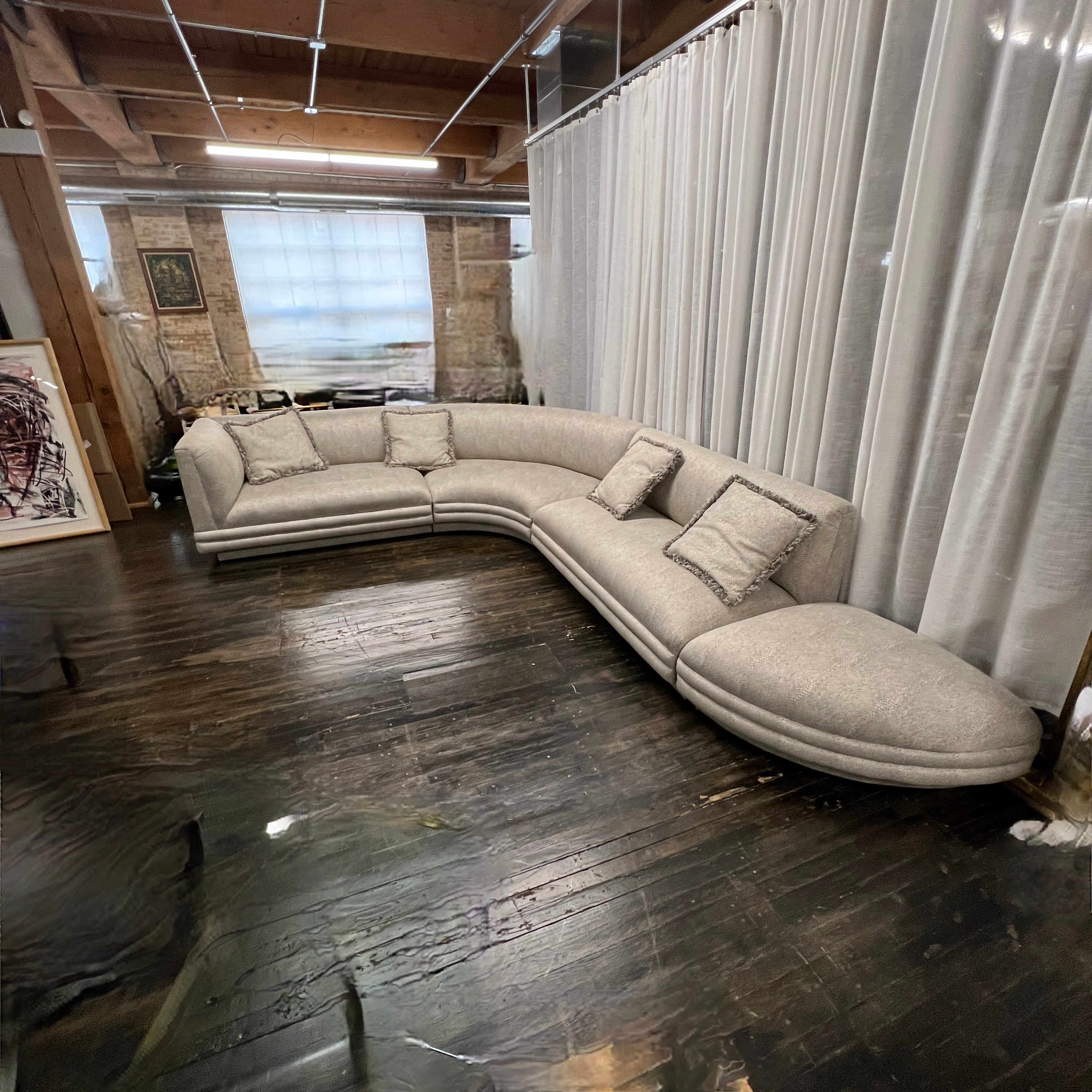 Mid-Century Curved Sectional attributed to Vladimir Kagan for