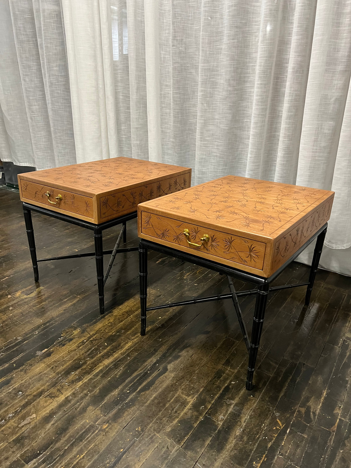 Pair midcentury Kittinger side or end Tables, one drawer, brass pull,  Faux Bamboo black lacquer Base, dandelion incised top. walnut and black lacquer