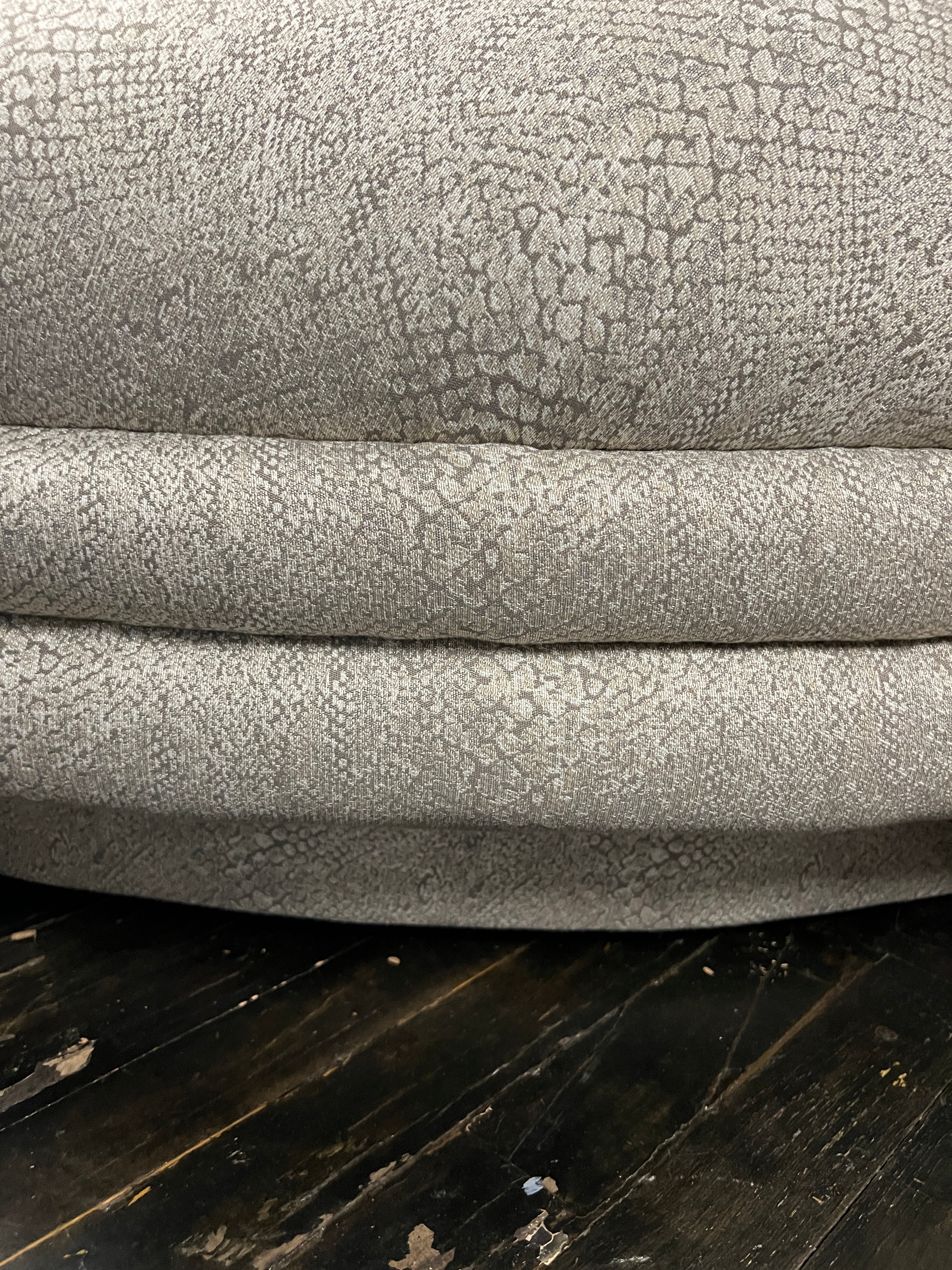 Mid-Century Curved Sectional attributed to Vladimir Kagan for