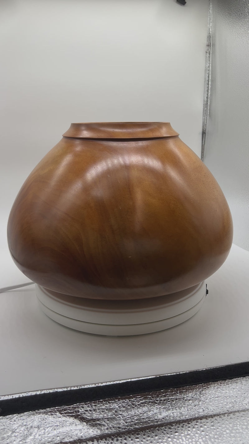 Lovely large wood turned bowl by mid-century wood artist Kevin Parks