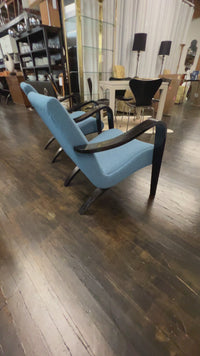 1930's Thonet bentwood lounge chair. The chair features bentwood arms and legs in black lacquer. The chair is solidly constructed and super comfortable