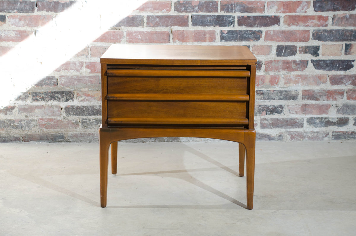 Lane Rhythm mid century nightstand. Petite size. 2 drawers.  Walnut finish.