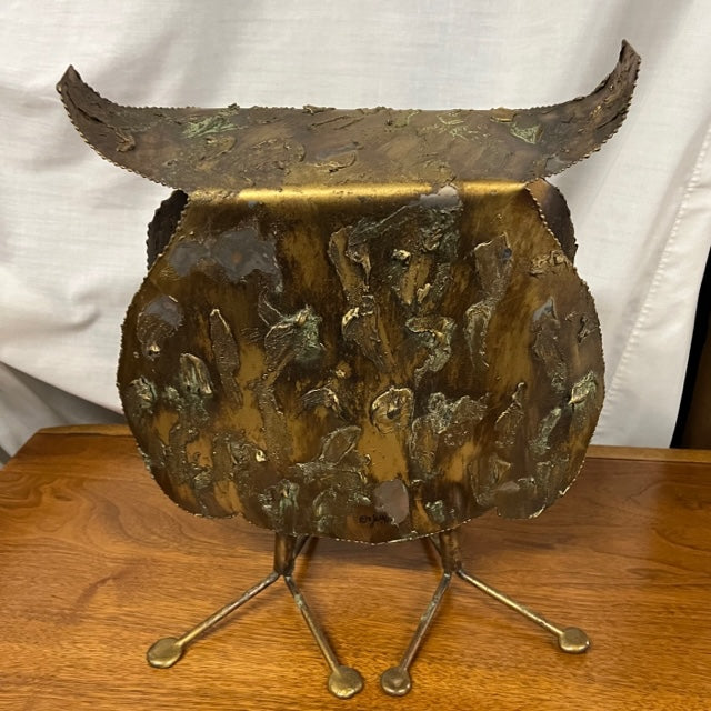 brass brutalist metal owl sculpture by C Jere signed and dated 1971. Studio Sonja Milan, Chicago, IL