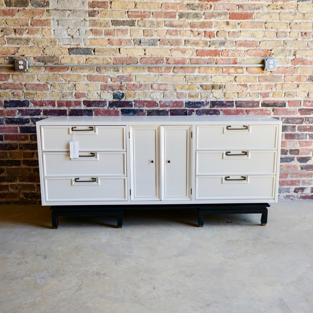 american of martinsville dresser VINTAGE | American of Martinsville "Dania" Dresser